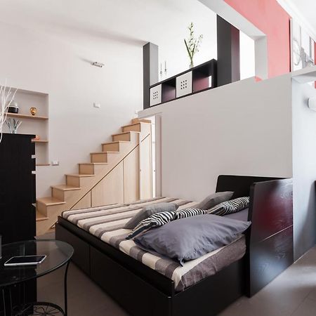 Homehouse Santamaura - San Pietro โรม ภายนอก รูปภาพ